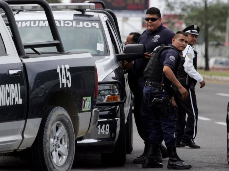 Policías de Guadalajara frustran violento asalto en una farmacia