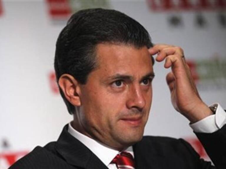 Llama Peña a acatar leyes y reglas de la democracia