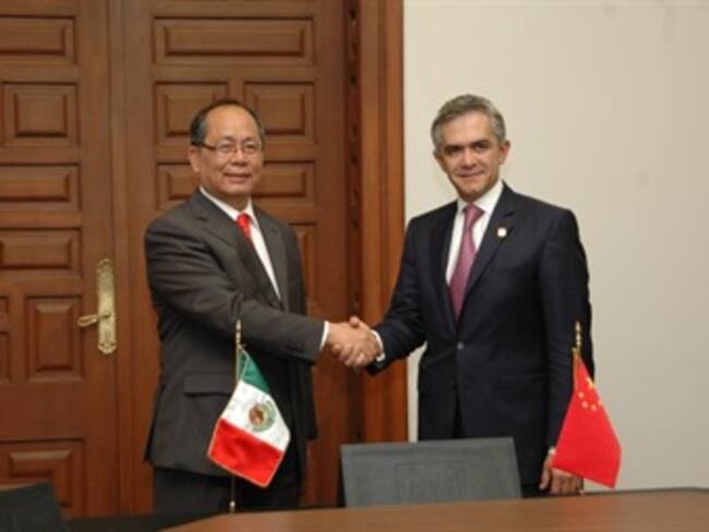 Acuerdan GDF y China realizar proyectos bilaterales