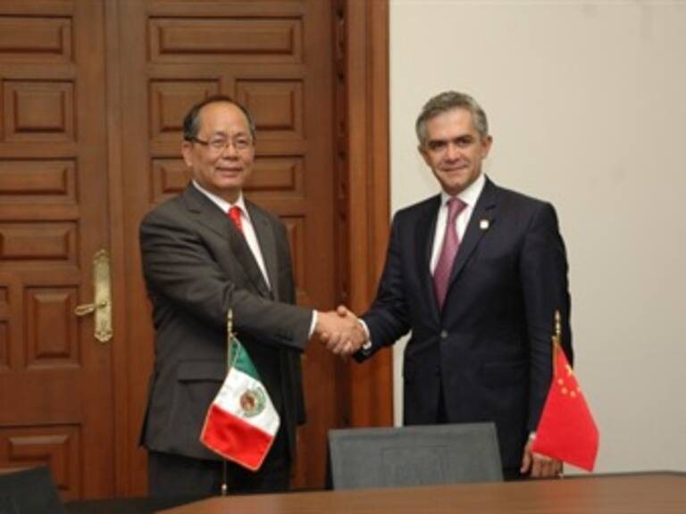 Acuerdan GDF y China realizar proyectos bilaterales
