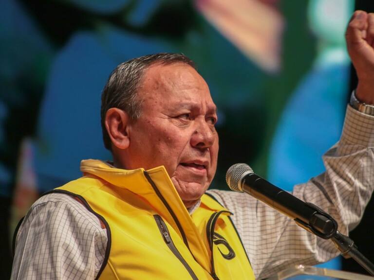 Zambrano llama delincuente electoral a Mario Delgado