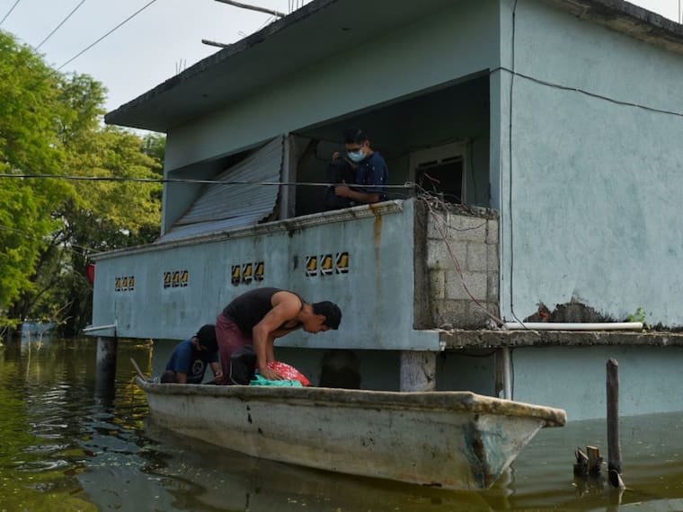 Tabasco clama ayuda tras inundaciones