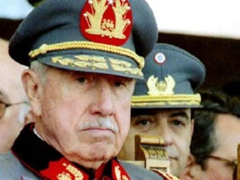 Sentencian a 75 agentes de la policía secreta de Pinochet