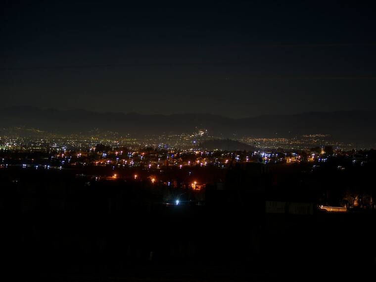 ¿Energía de primera? Los apagones en México