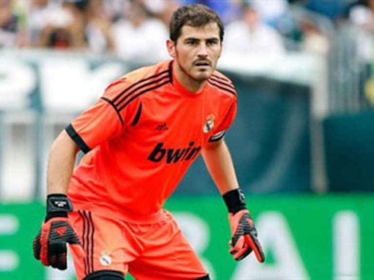 Vuelve a entrenar Iker Casillas y se espera pronto regreso