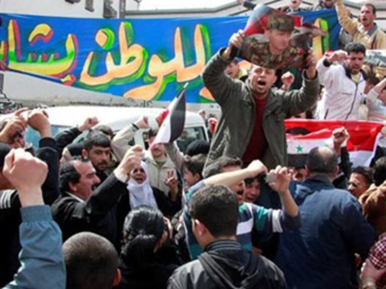 Reportan 453 muertos en protestas de Siria