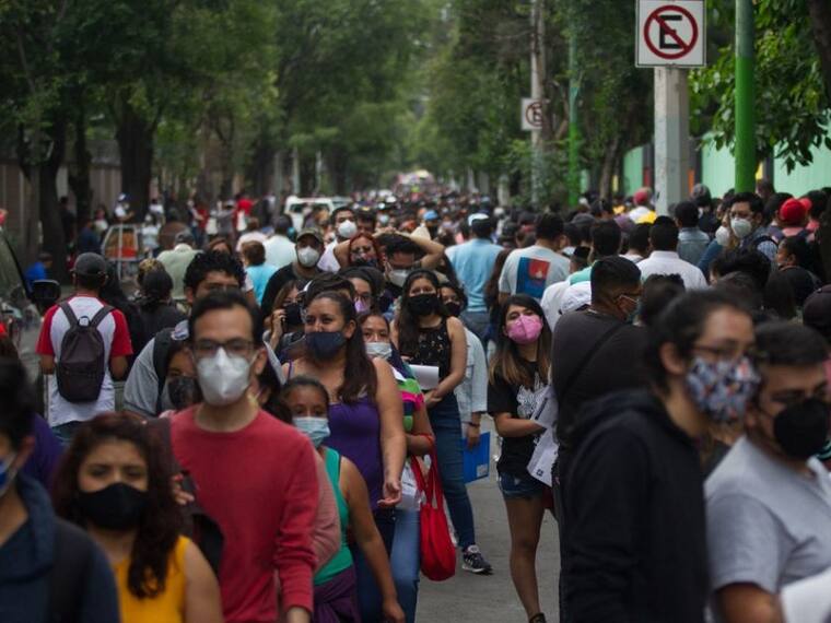 En CDMX vacunamos bajo planeación y por asignación de vacunas: Clark