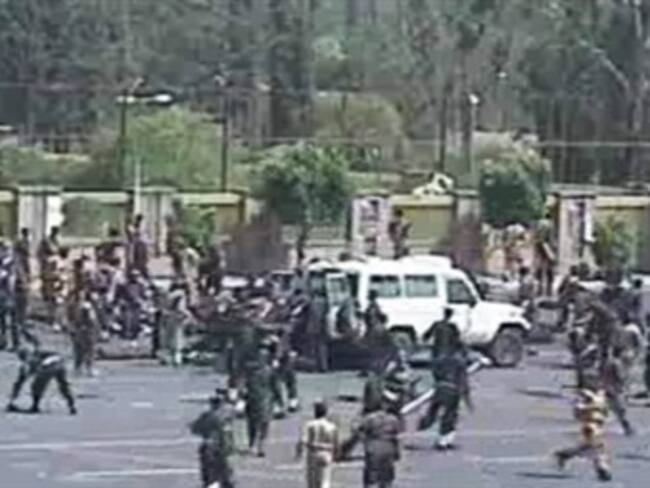 Celebra Yemen sobrio Día Nacional empañado por atentado