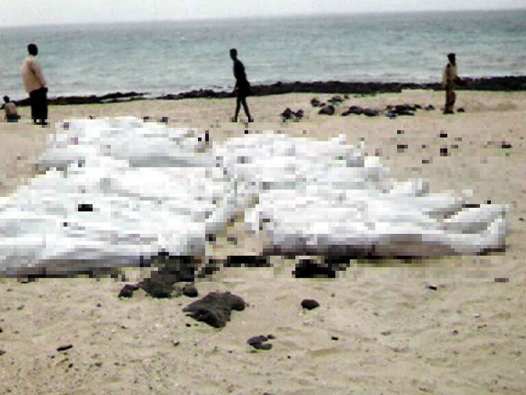 Cerca de 50 migrantes muertos y 140 desaparecidos tras hundimiento de embarcación en Yemen