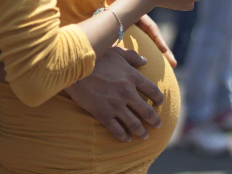 Advierte Conapred sobre persistencia de despidos de mujeres embarazadas