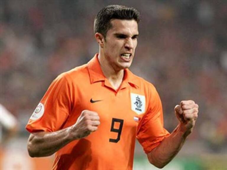 Descarta Van Persie tener problemas con sus compañeros y entrenador