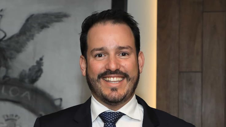 UIF bloquea cuentas de Ricardo Velarde, exsecretario de Economía de Sinaloa