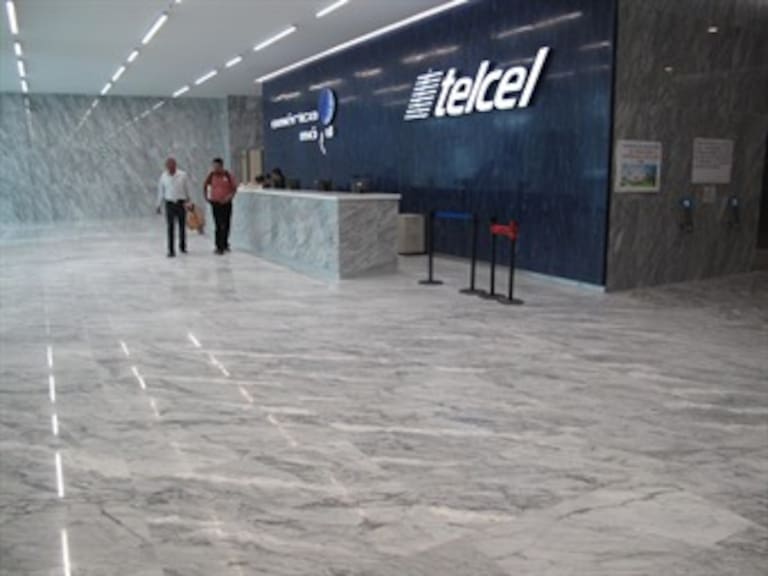 Pierden 12% de su valor acciones de Telcel
