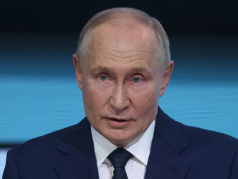 El presidente de Rusia, Vladimir Putin, estaba en la lista de invitados para asistir a la toma de protesta de Claudia Sheinbaum, como primera presidenta de México.