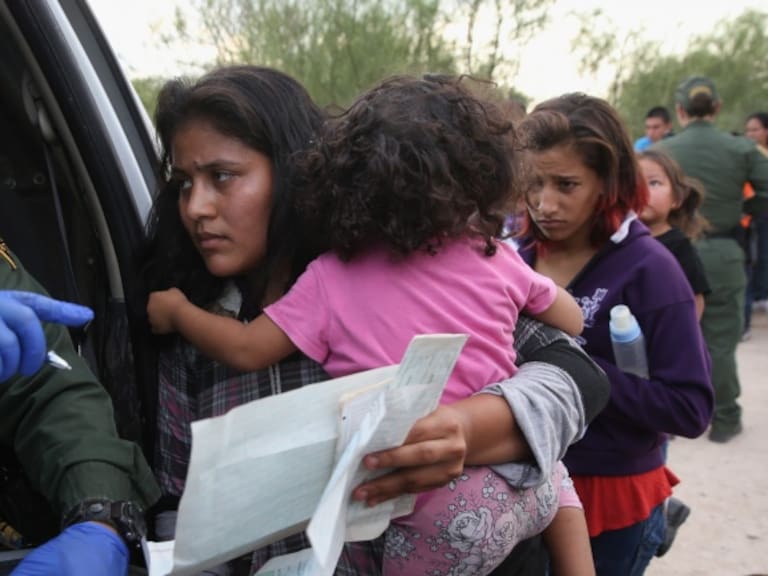 “Políticas de Trump separan a más de 2 mil 300 niños de su familia”: Enrique Acevedo