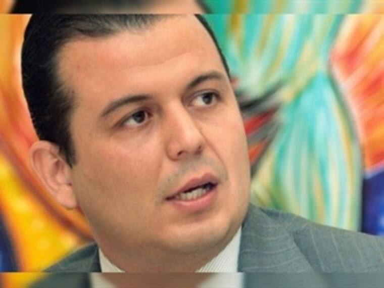 'Nunca pactaría con criminales' : Guillermo Valencia