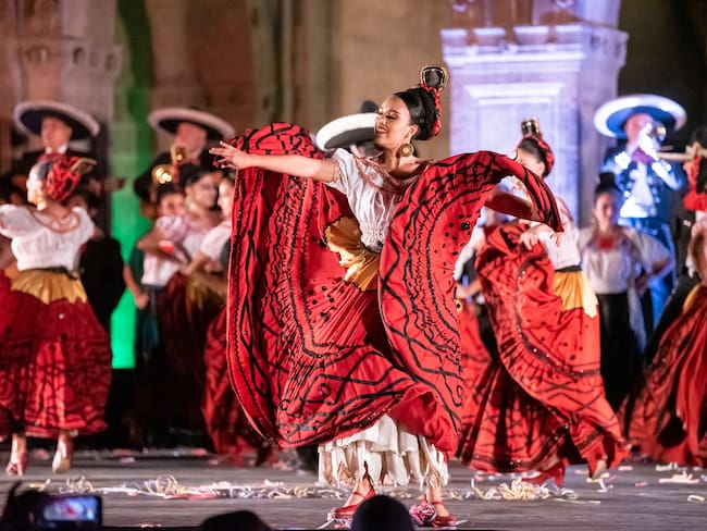 Navidades en México: conoce los detalles del Ballet Folklórico de Amalia Hernández que iluminará el Castillo de Chapultepec