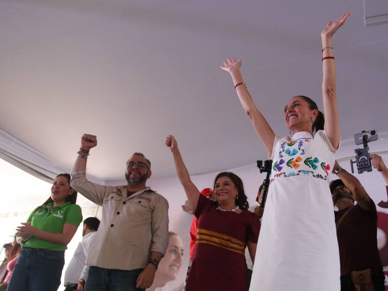 Claudia Sheinbaum y Clara Brugada candidatas a la presidencia y jefatura de gobierno por Morena encabezaron asamblea Informativa en la alcaldía Magdalena Conteras.