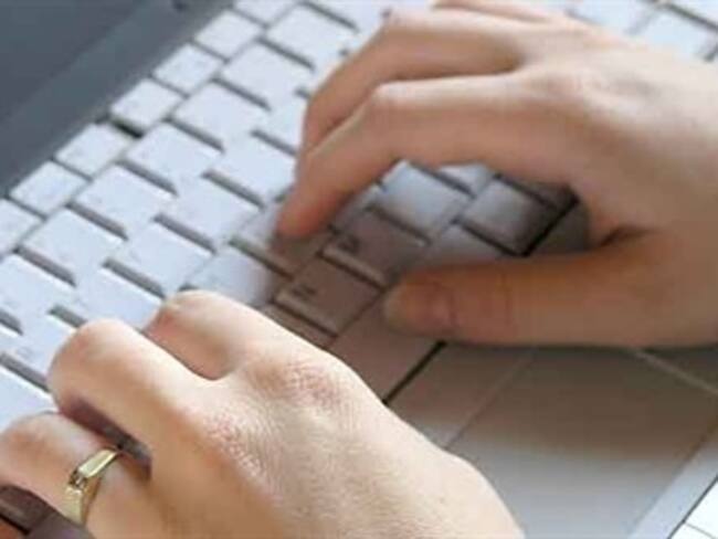 Gente de edad avanzada se incorpora a Facebook