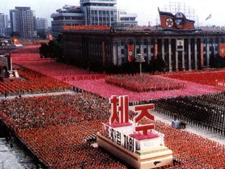 China y Corea del Norte abogan por reanudar las negociaciones nucleares