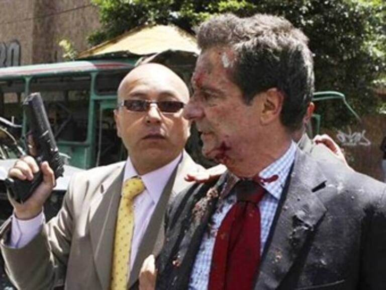 Ex ministro víctima de atentado culpa a guerrilla de las FARC