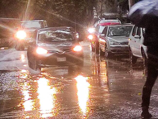 ¡PRECAUCIÓN! Por fuertes lluvias continúa operativo unidad tormenta el fin de semana