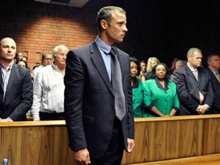 Aplazan decisión de libertad bajo fianza para Pistorius