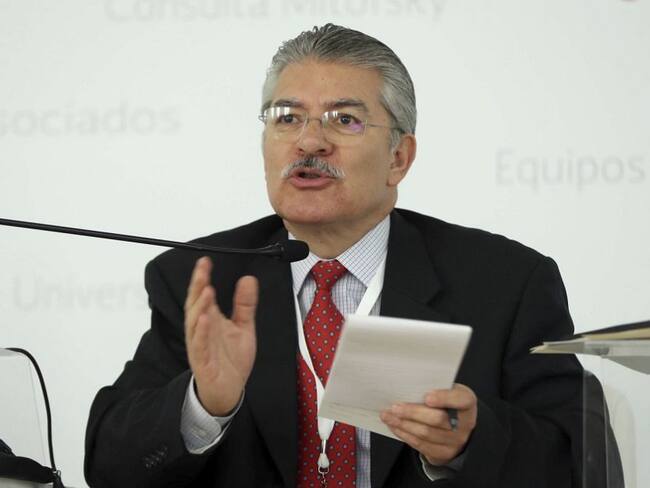 Demasiado delgada la línea marcada por el INE: Arturo Sánchez