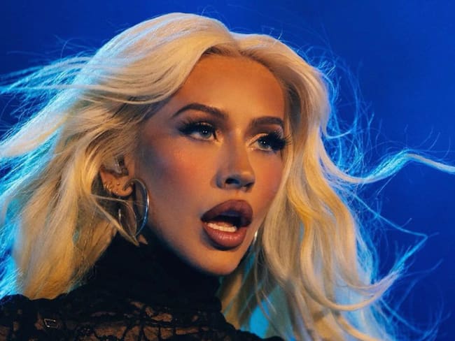 Christina Aguilera visita la Casa Azul tras un concierto duramente criticado en Ciudad de México