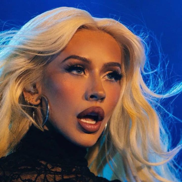 Christina Aguilera visita la Casa Azul tras un concierto duramente criticado en Ciudad de México