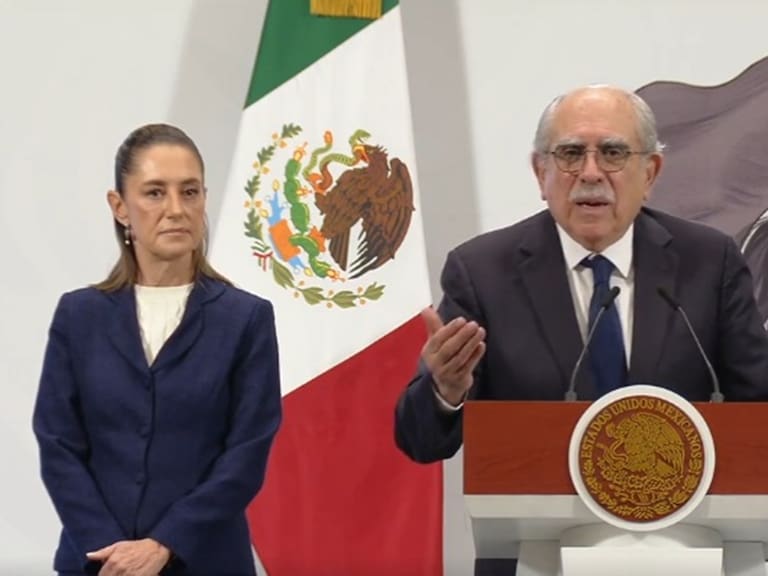 El comisionado presidencial para la reforma electoral, Pablo Gómez y la presidenta Claudia Sheinbaum dieron los pormenores de cómo se realizarán los trabajos para alcanzar dicha reforma.
