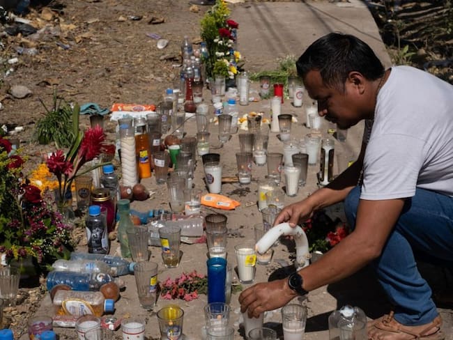 Suman 55 migrantes muertos por choque de tráiler en Chiapas