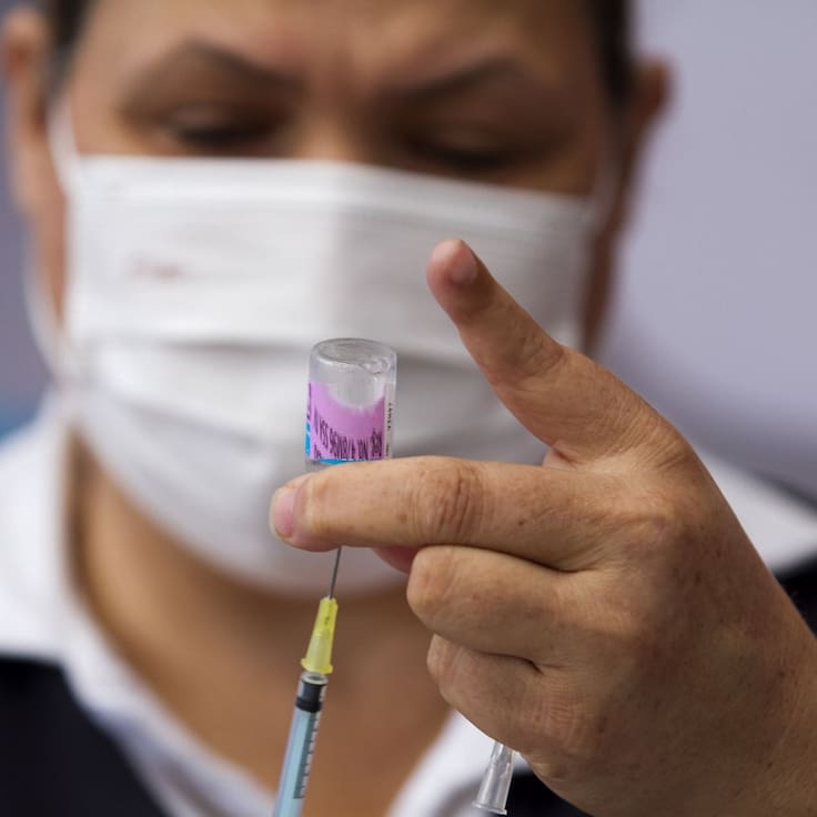 Ante la falta de insumos y medicamentos tenemos que sacar la casta cada día: Enfermera en Lázaro Cárdenas, Michoacán