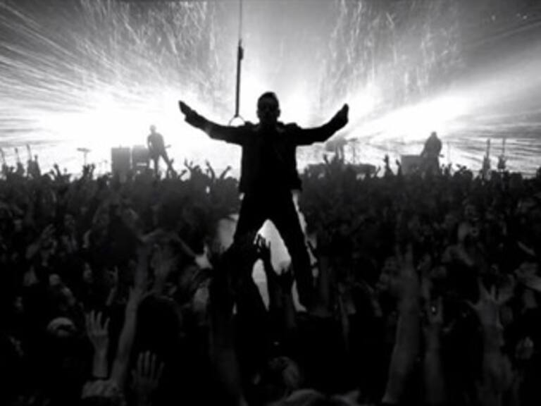 Permite U2 descarga gratuita del tema 'Invisible' con fines benéficos