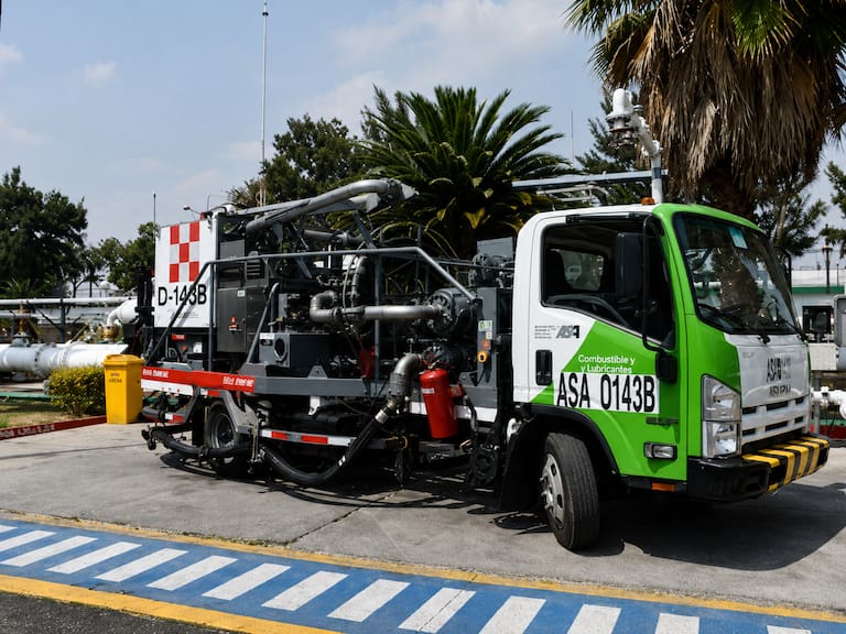 MX- 14.8 millones de litros diarios de turbosina y gasavión distribuye Aeropuertos ASA
