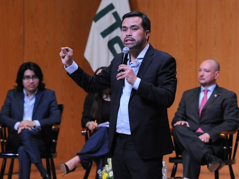 CIUDAD DE MÉXICO, 06MARZO2024.-Jorge Álvarez Maynez, candidato presidencial de Movimiento Ciudadano, asistió al ITAM para dialogar con la comunidad estudiantil como parte de sus actividades de campaña. FOTO: DANIEL AUGUSTO /CUARTOSCURO.COM