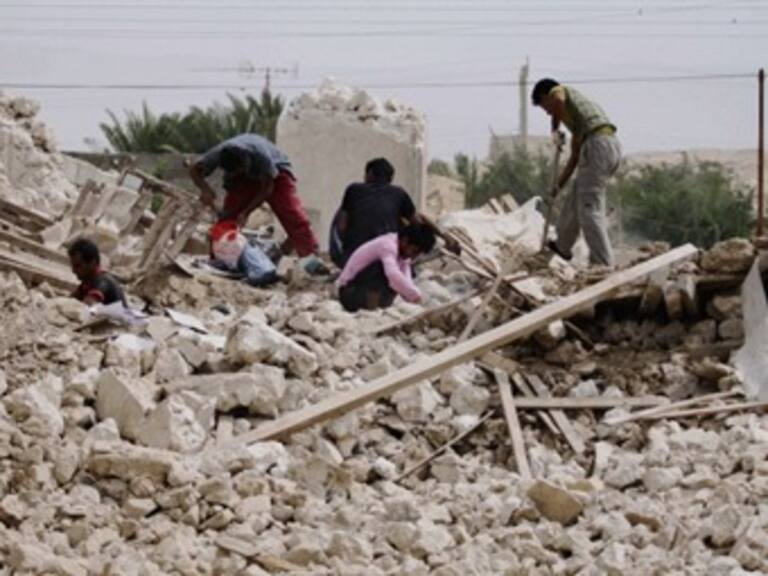 Deja el terremoto en Pakistán más de 200 muertos hasta el momento