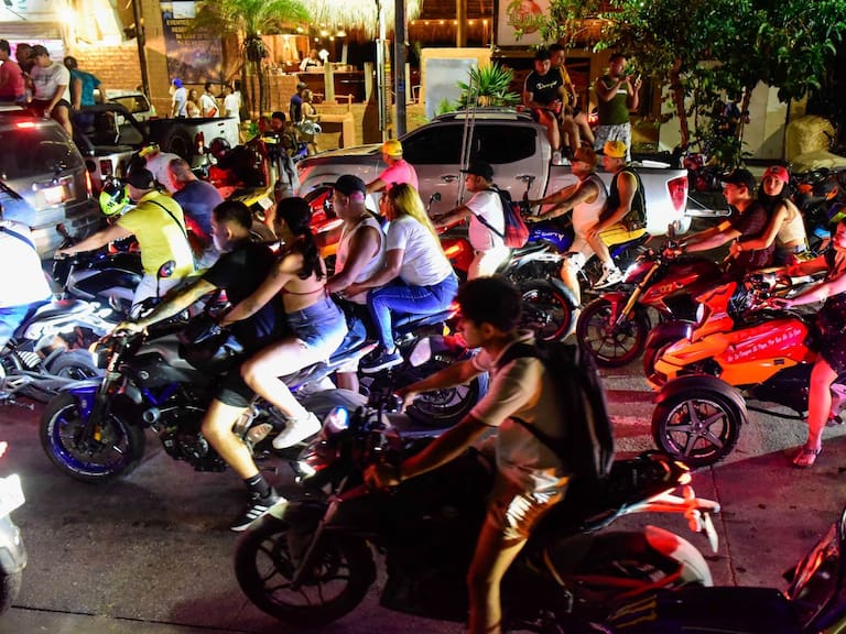 El AcaMoto se ha convertido en una tradición de Acapulco. Sin embargo, este evento no está regularizado.