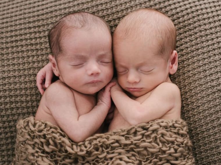 Errores más comunes que se cometen al criar gemelos