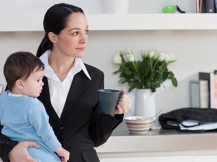 ¿Estás culpable por ser una mamá muy trabajadora?
