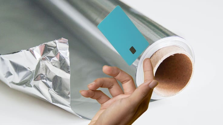 Conoce por qué recomiendan envolver tarjetas de crédito y débito en aluminio y para qué sirve este truco