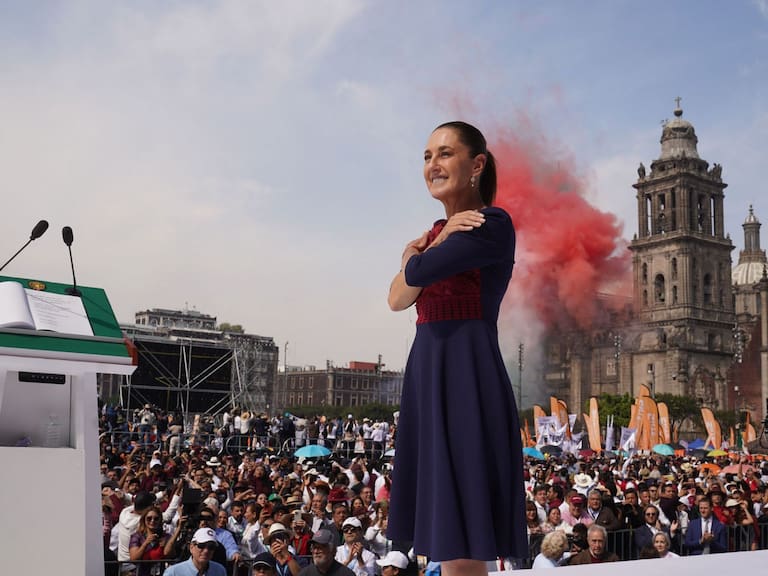 Ante más de 6 mil asistentes, la presidenta Claudia Sheinbaum hizo un recuento de 7 años de transformación en México y afirmó que campañas sucias no podrán contra el pueblo. FOTO: PRESIDENCIA/CUARTOSCURO.COM