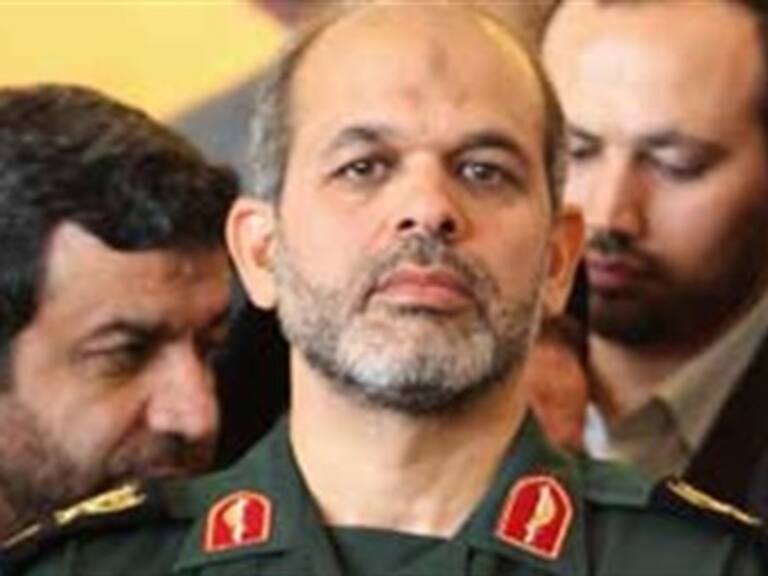 Bolivia pide a ministro defensa iraní abandone país cancillería