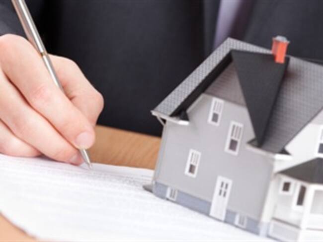 'Fibra Uno amplía sus fuentes de financiamiento'.Momento Corporativo con Roberto Aguilar