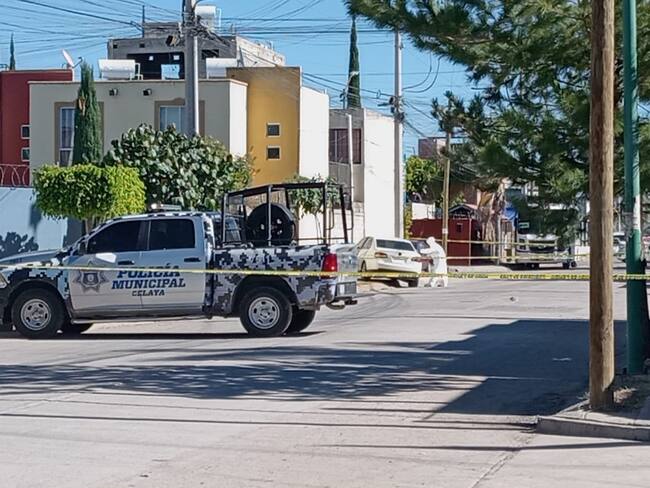 Asesinan mujer policía y su hija en Hacienda Natura, en Celaya