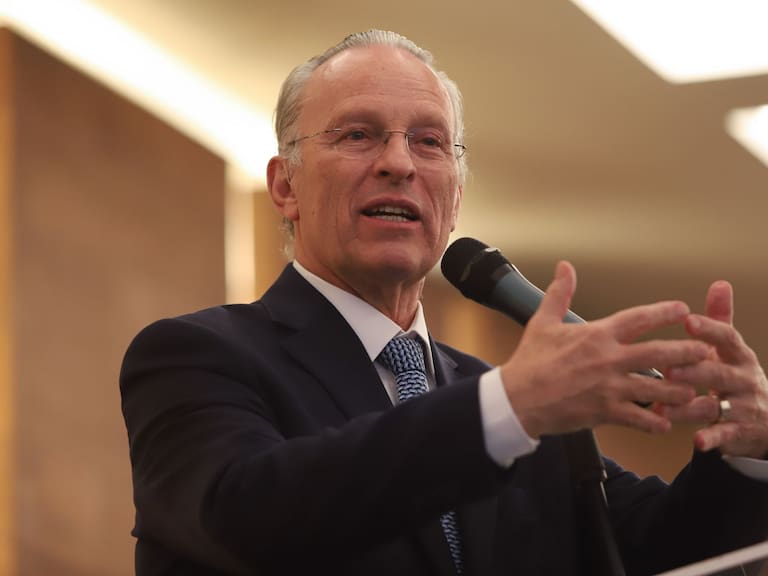 José Medina Mora, presidente del Consejo Coordinador Empresarial (CCE), aseguró que el diálogo empresarial es fundamental para avanzar con certidumbre.