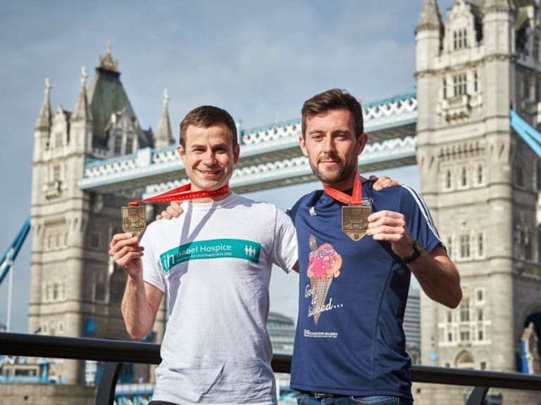 Enorme gesto de deportivismo en el Maratón de Londres