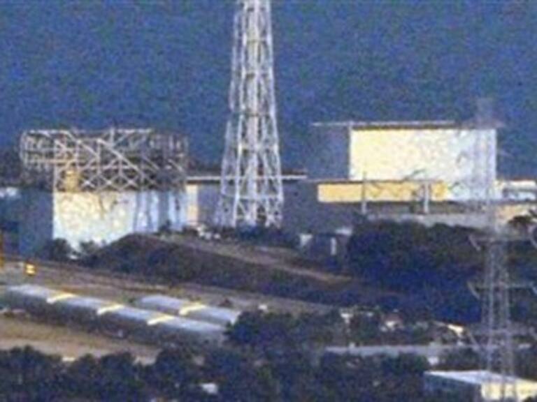 Trasladan a 50 mexicanos a Osaka