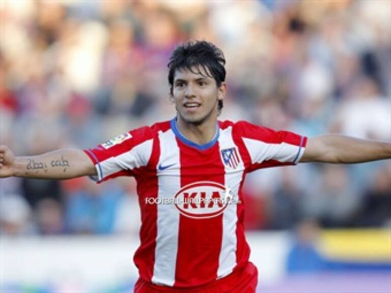 Ofrece Chelsea 50 mde por Agüero