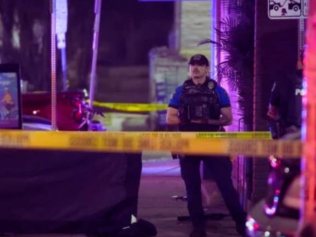 Bar en Austin sufre tiroteo masivo: 3 muertos, 14 heridos y presunto atacante neutralizado